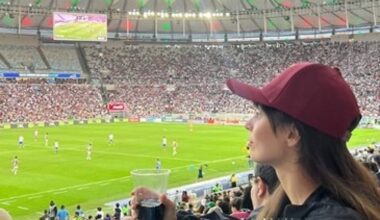 Gaia Girace, de 'A Amiga Genial', visita o Maracanã no Rio - 16/08/2025 - Celebridades