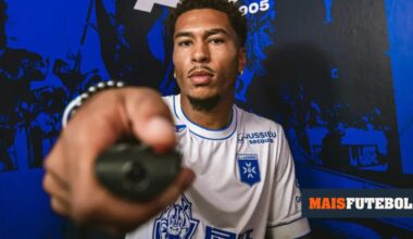 OFICIAL: Namaso troca FC Porto pelo Auxerre