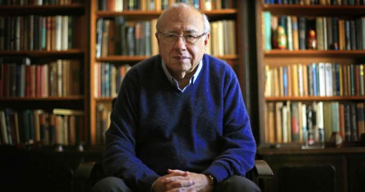 Luis Fernando Verissimo é internado em estado grave em CTI de Porto Alegre