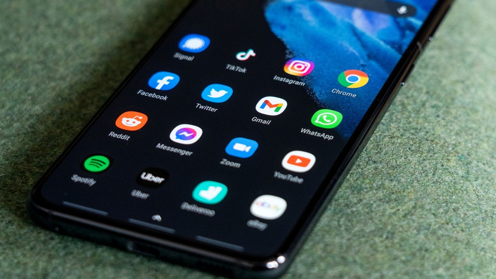 Play Store oferece 3 apps e 13 pacotes de ícones grátis; baixe agora