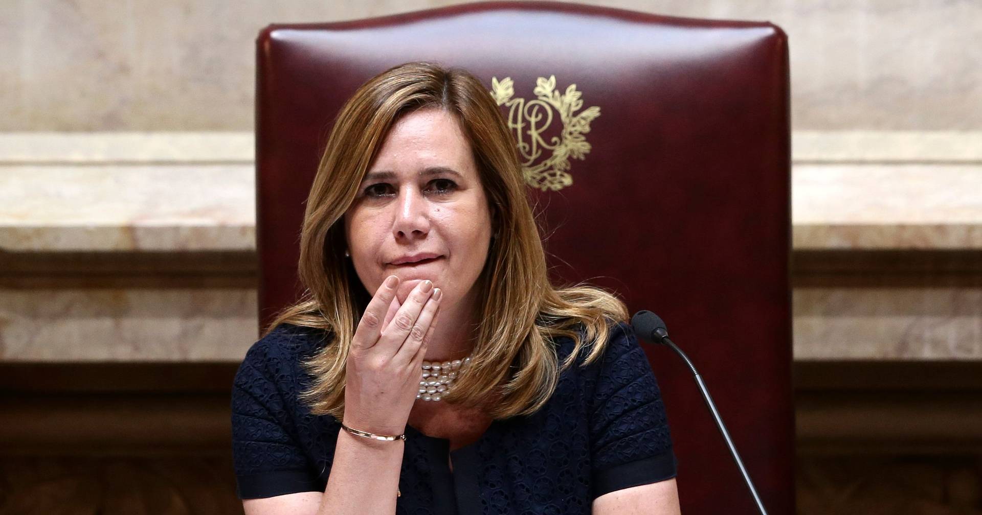 Família de Teresa Caeiro pede "contenção e respeito" pela memória de ex-deputada