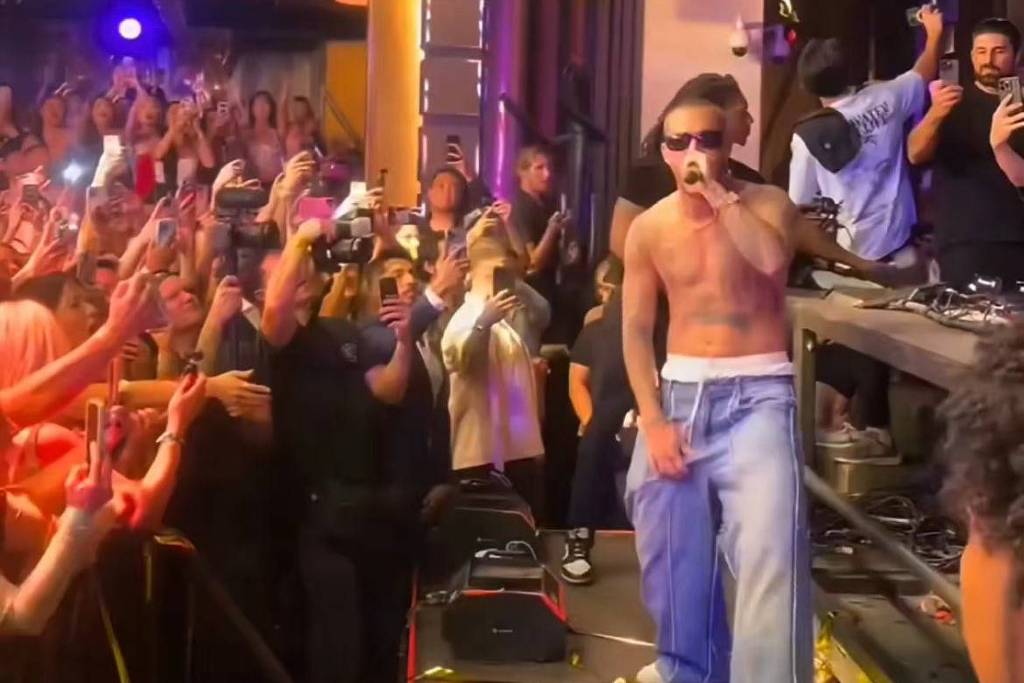 Imitador de Justin Bieber engana hotel em Las Vegas - 18/08/2025 - Celebridades