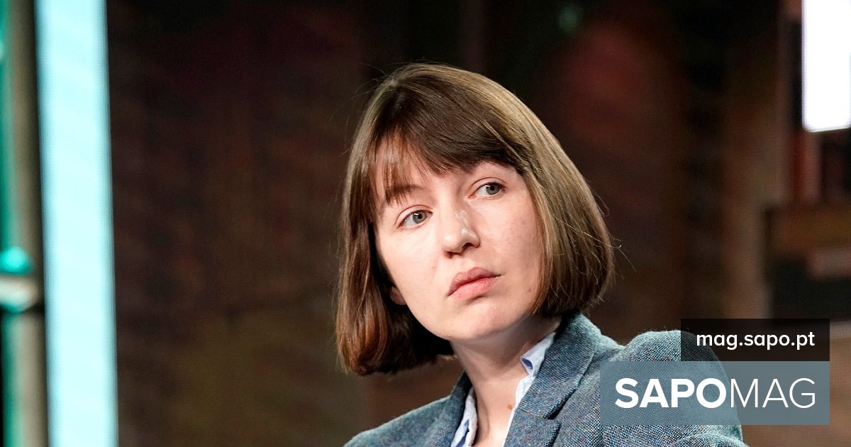 Sally Rooney, escritora popularizada por "Pessoas Normais", vai doar parte dos seus direitos de autor à Palestina Action - Showbiz