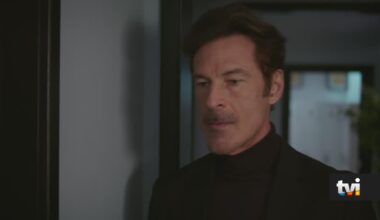 A Protegida: Jorge ouve discussão entre Laura e Mariana e reage - Novelas