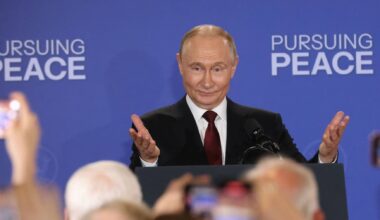 Suíça promete "oferecer imunidade" a Putin se for palco da conferência de paz