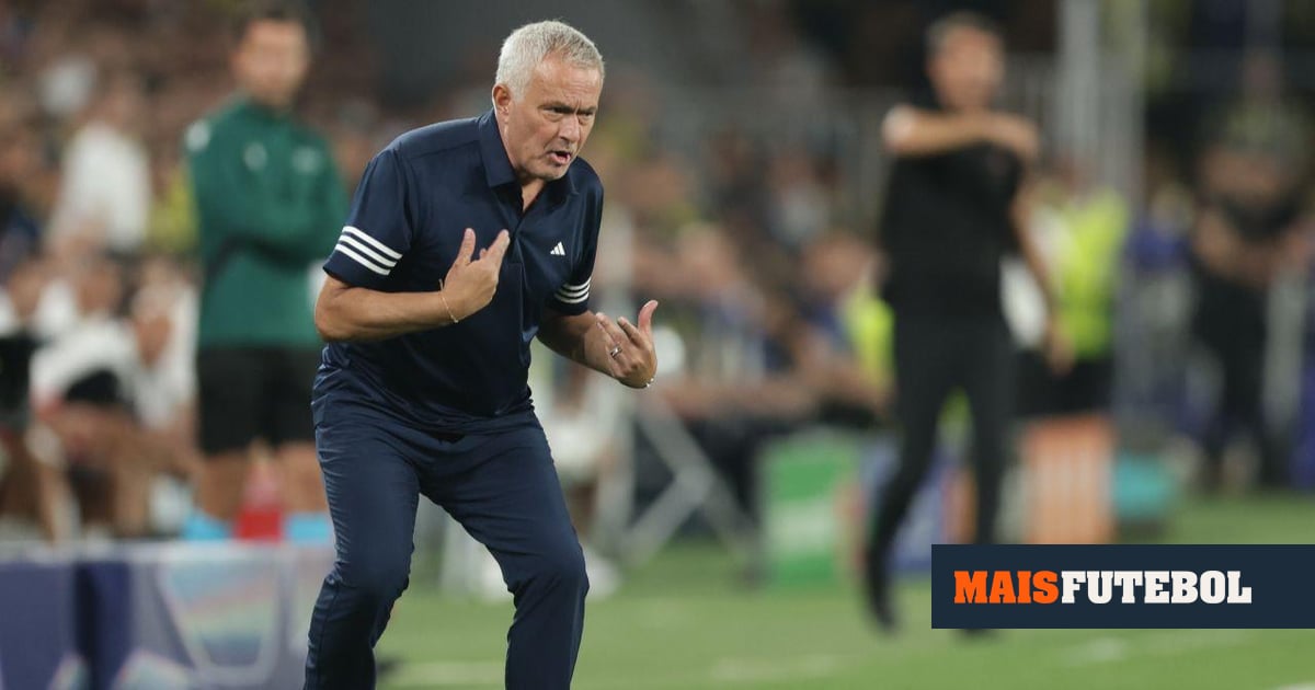 «Quem sou eu para criticar o Benfica, joguei em Barcelona com 10 defesas»