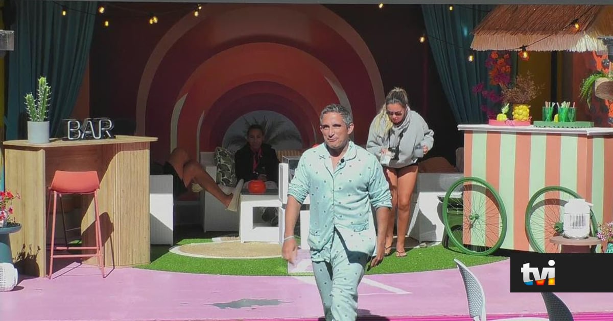Nomeação direta? Manuel Melo entra na casa para entregar presente (muito) envenenado - Big Brother