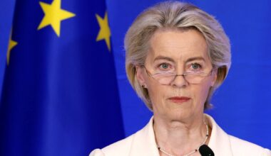 Incêndios: UE pronta para financiar recuperação de Portugal, Montenegro agradece ajuda a Von der Leyen
