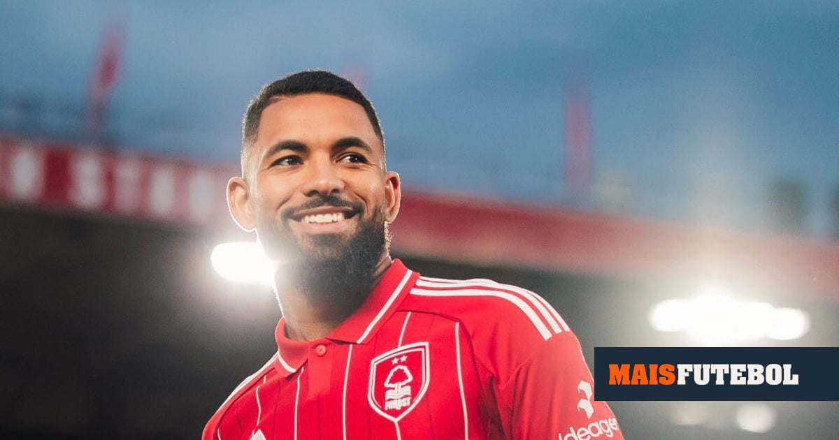 OFICIAL: após forçar saída, Douglas Luiz assina pelo Nottingham Forest