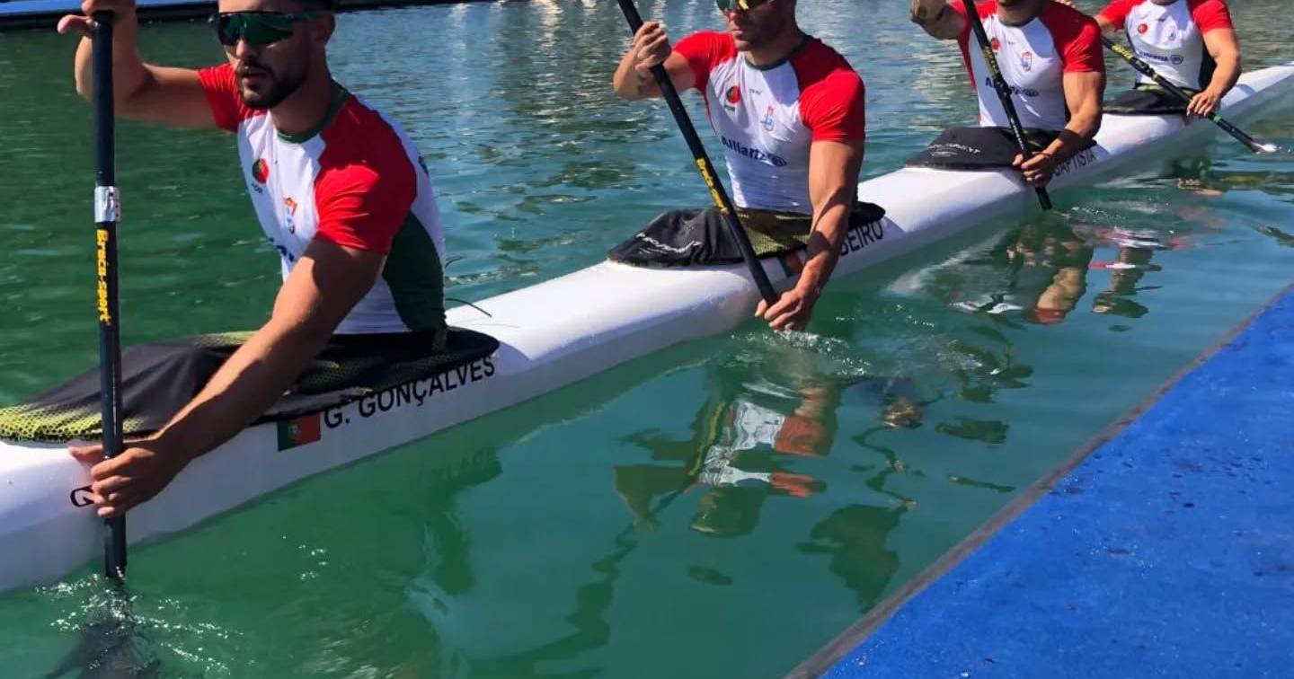Depois da Europa, tudo o resto: o K4 500 português não sabe o que é perder e sagra-se campeão mundial de canoagem em Milão