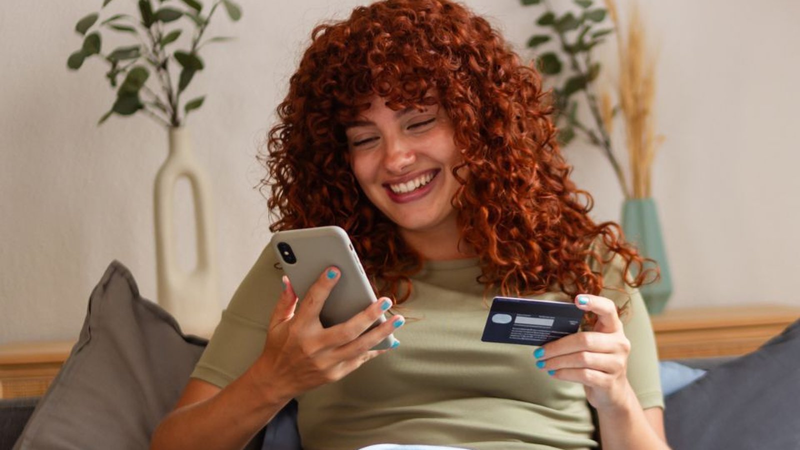 Achadinhos Tech na Shopee: fones, câmeras de segurança e mais com até 72% OFF