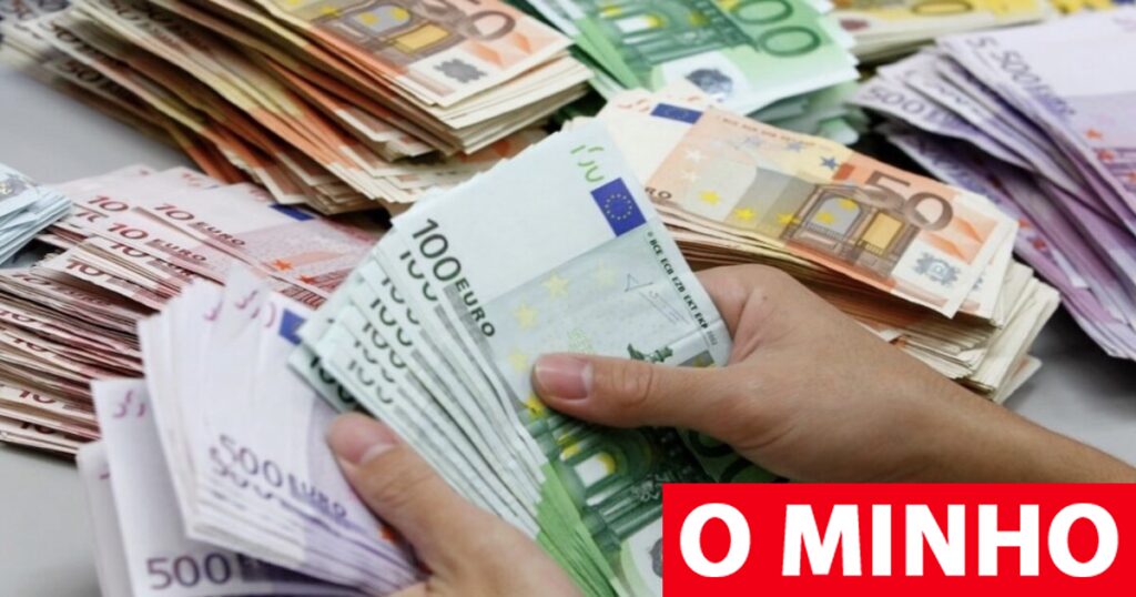 Empresas de Guimarães, Fafe e Vila Verde continuam a dever mais de 5 milhões ao fisco