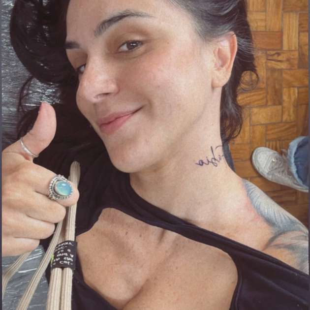 Namorada de Fábio Porchat faz pegadinha com tatuagem em homenagem ao humorista - Zoeira