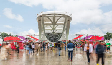 Instalação Urbana para o G20 | Festival Aliança Global Contra a Fome e a Pobreza / Estúdio Chão
