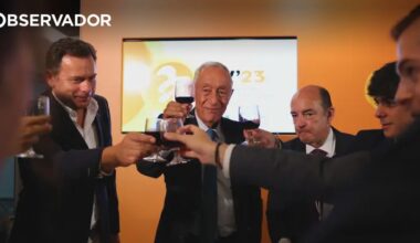 Marcelo na UVPSD à mesma hora que Montenegro responde na AR – Observador