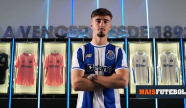 OFICIAL: Martim Fernandes renova com FC Porto até 2030