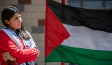 Mariana Mortágua vai participar em missão que tenta levar comida a Gaza
