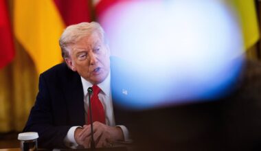 Enviado dos EUA anuncia que Trump preside esta quarta-feira a "grande reunião" sobre Faixa de Gaza
