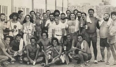 Djavan recupera fotos históricas de encontro de artistas nos anos 80; veja