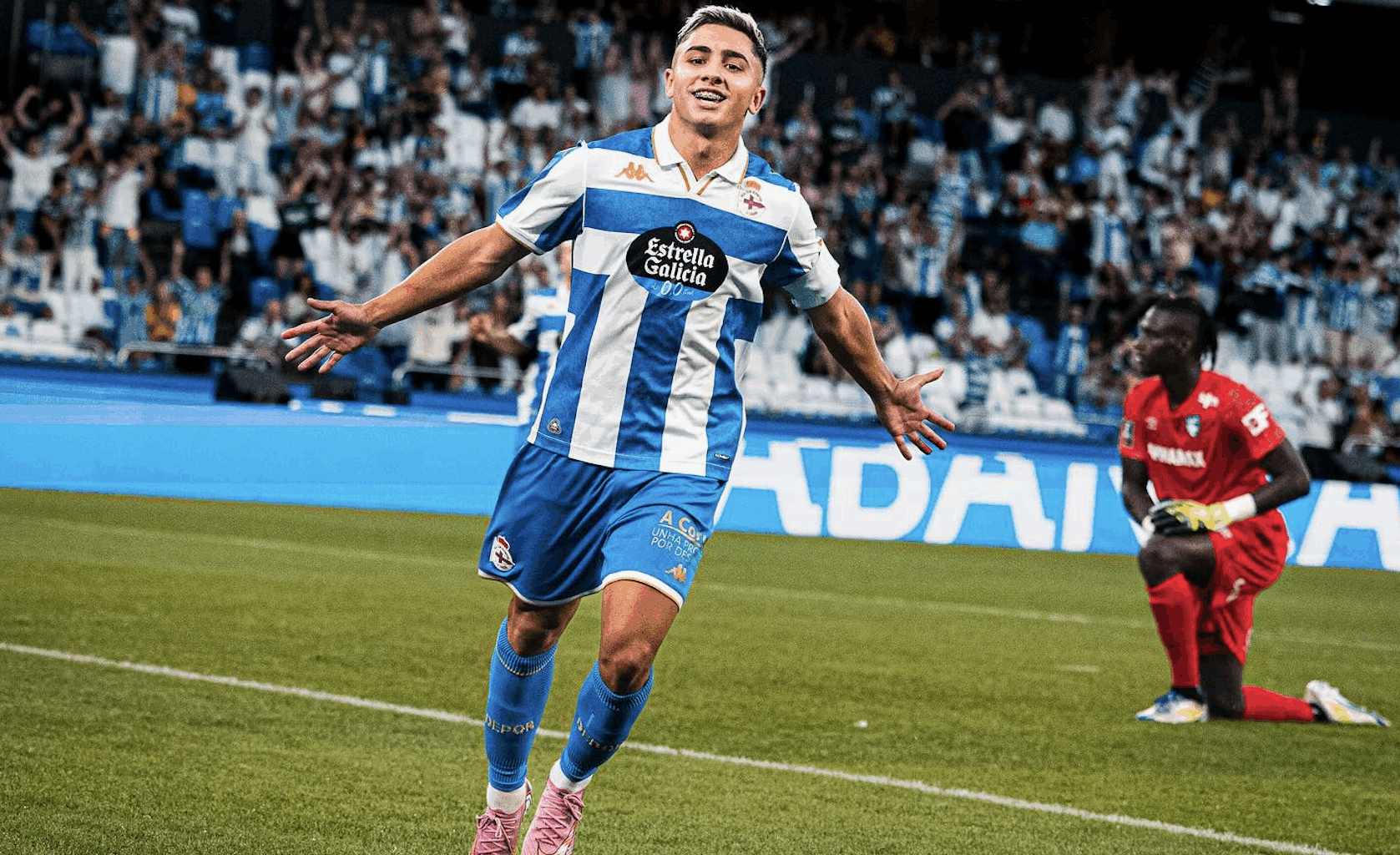 Diretor-desportivo do Deportivo aborda mercado: "Não descartamos nenhuma opção"