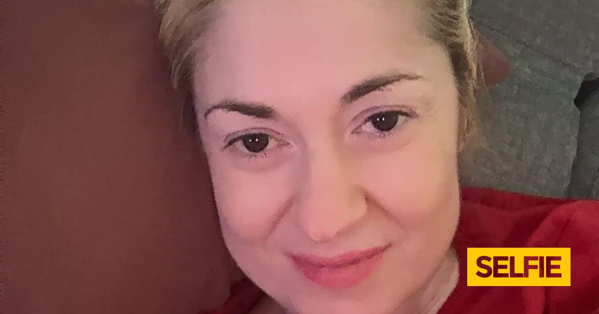 Cantora Rebeca em lágrimas: "Acordei cheia de sangue"