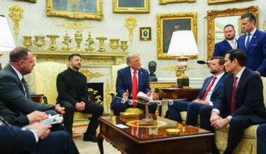Trump dá “novo brilho” dourado à Sala Oval: decoração polémica usou materiais de baixo custo