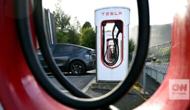 A Tesla acabou de ficar com um problema ainda maior na Europa. Quem aproveita é a China
