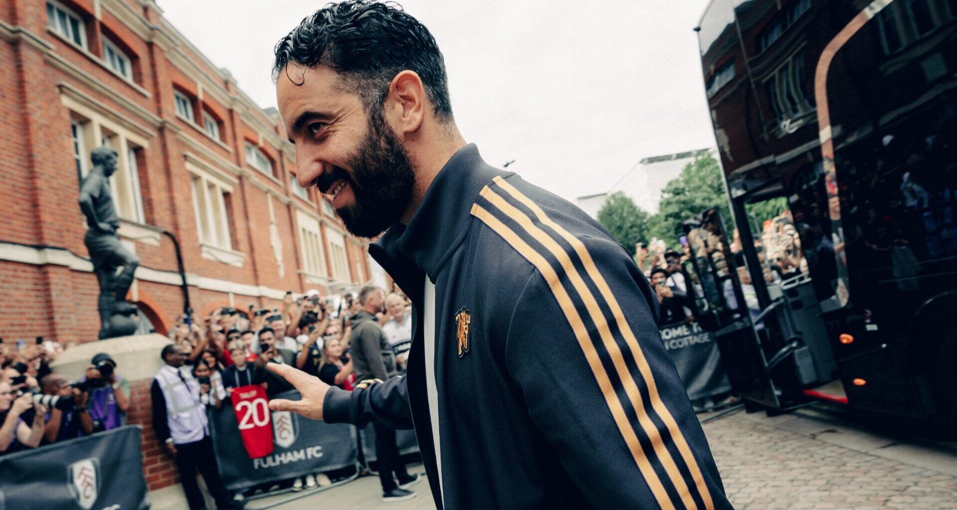 «Vou dizer que às vezes odeio os meus jogadores, às vezes adoro os meus jogadores, às vezes quero defender os meus jogadores»
