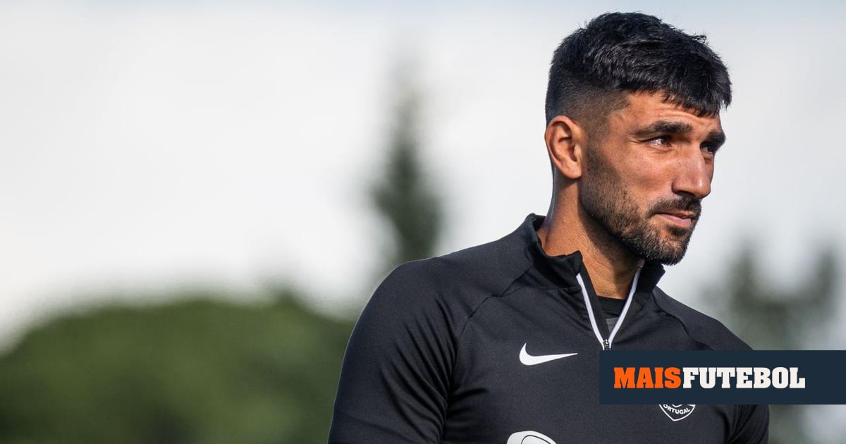 Esgaio fica fora dos convocados e vai deixar o Sporting