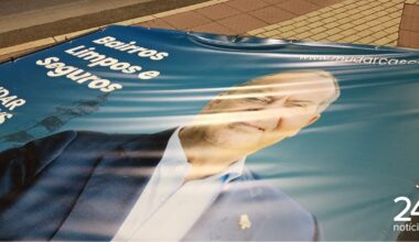 Outdoor removido em Cascais gera polémica entre candidato às autárquicas e bombeiros - Atualidade
