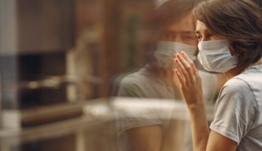 Vírus da Covid e da gripe podem ‘acordar’ células cancerígenas, sugere estudo; entenda – R7 Entretenimento