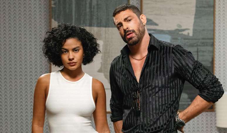 Maria de Fátima (Bella Campos) sofre castigos inesperados em série com fim do casamento com Afonso (Humberto Carrão) no capítulo da novela 'Vale Tudo' desta sexta-feira 22 de agosto de 2025.