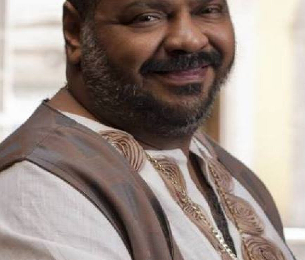 Mulher de Arlindo Cruz compartilha imagem rara do cantor internado na UTI | Celebridades