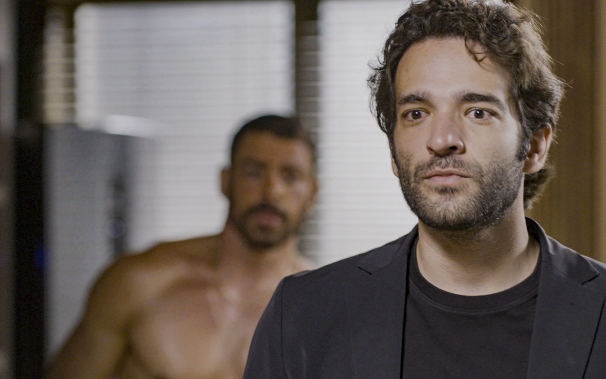 'Vale Tudo': Afonso flagra Maria de Fátima com César e internautas reagem | Televisão