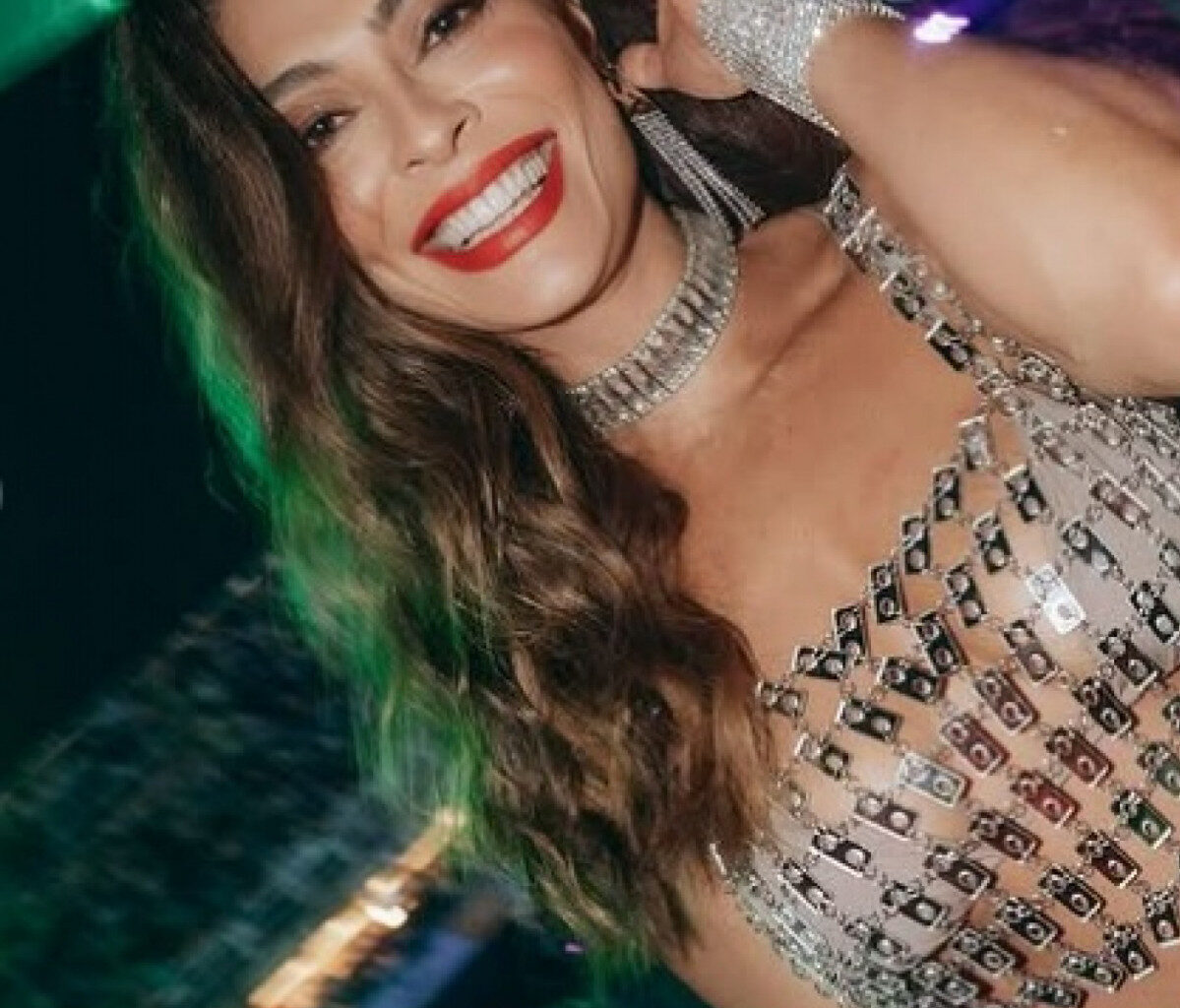 Juliana Paes é confirmada como rainha de bateria da Viradouro | O Dia na Folia