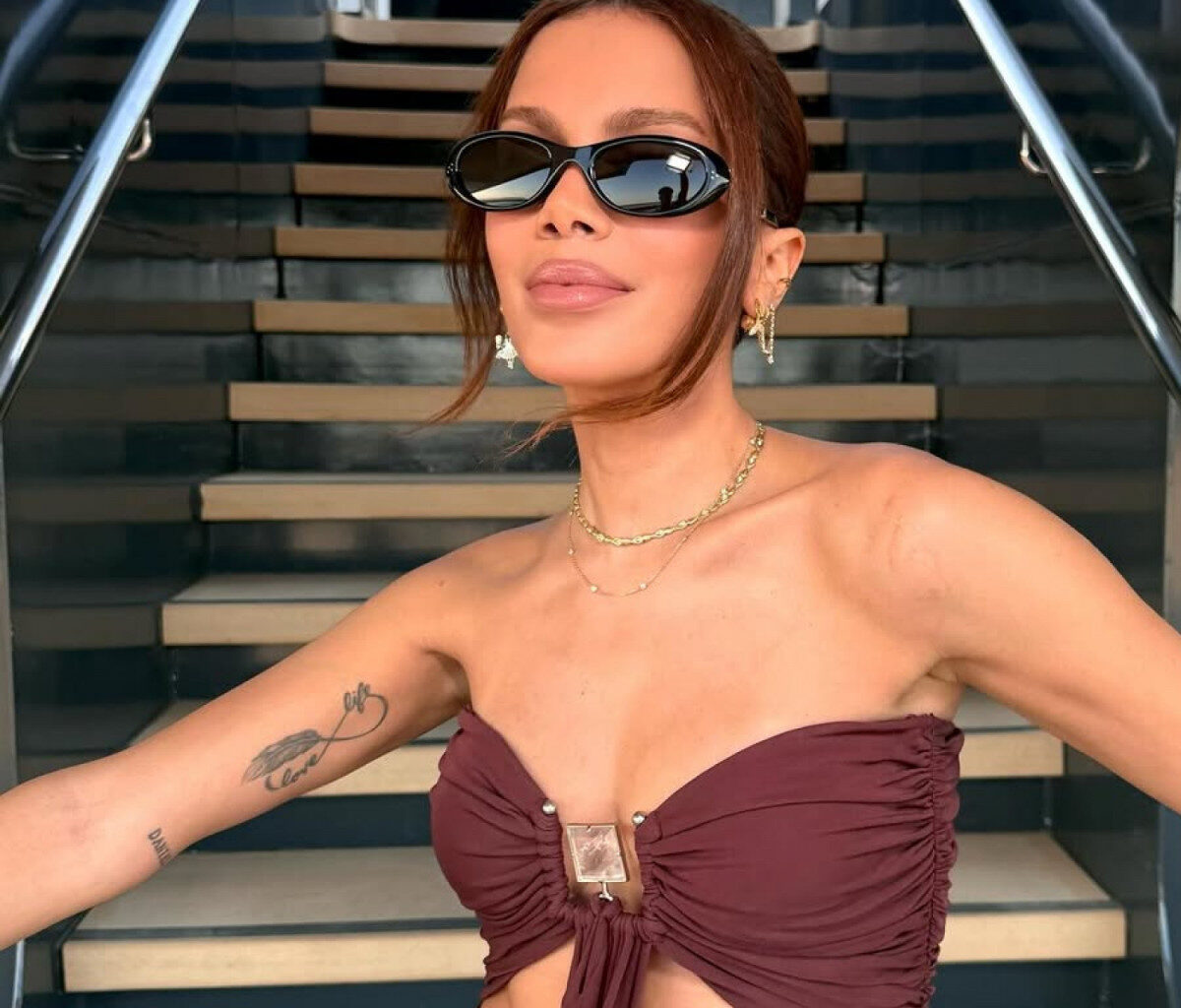 Anitta nega existência de área VIP em festa de Bruna Marquezine | Celebridades