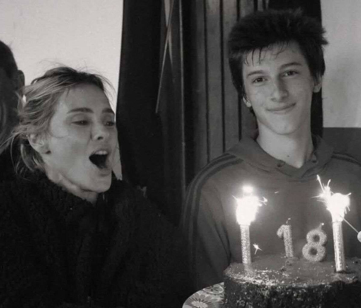 Após repercussão, Carolina Dieckmann celebra aniversário de filho com bolo tradicional | Celebridades