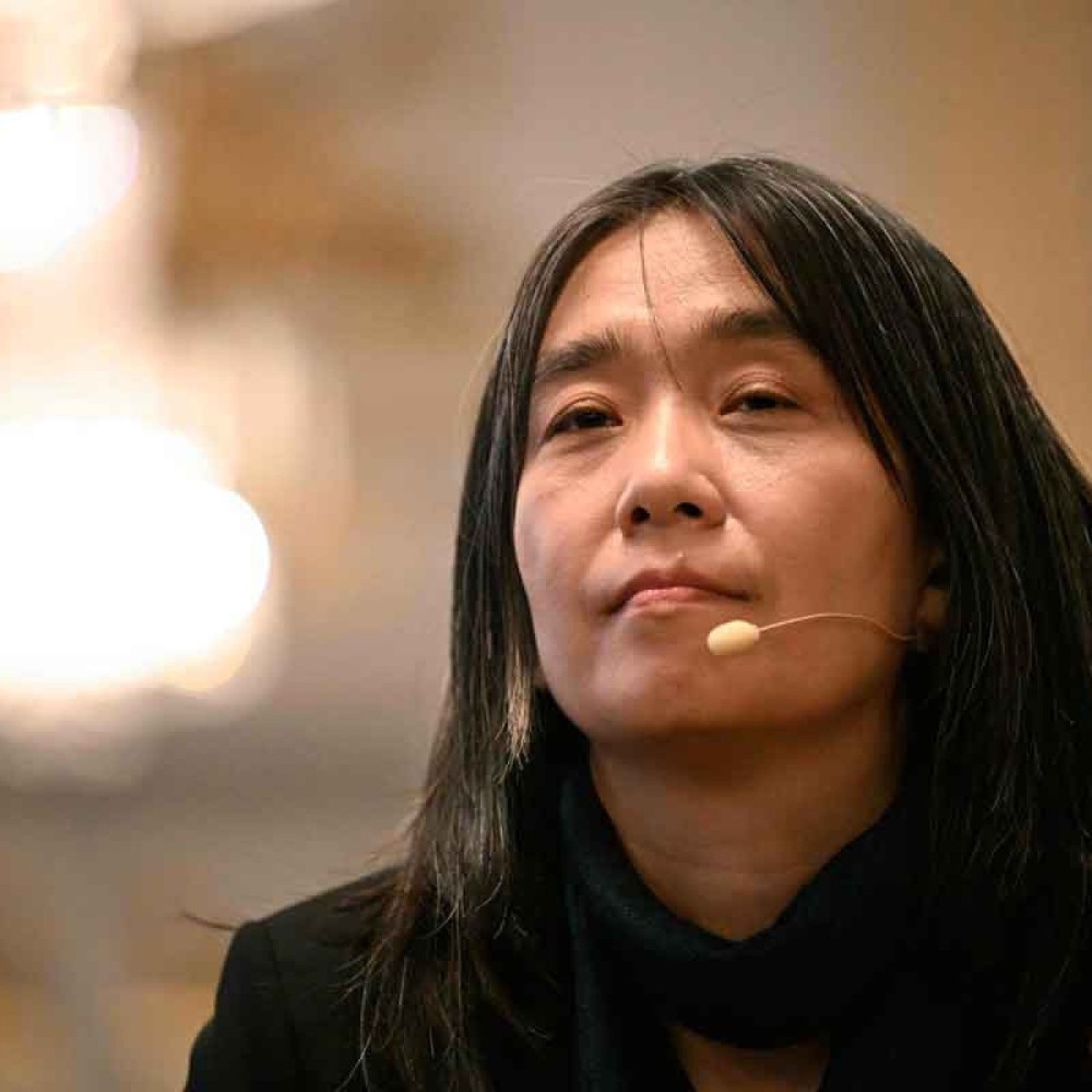 ‘Sem despedidas’, novo livro da escritora Han Kang, é lançado no Brasil