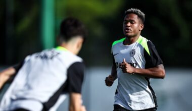 Sporting rejeita 20 milhões por Geny Catamo: leões só aceitam negociar acima dos 25 M€ - Futebol