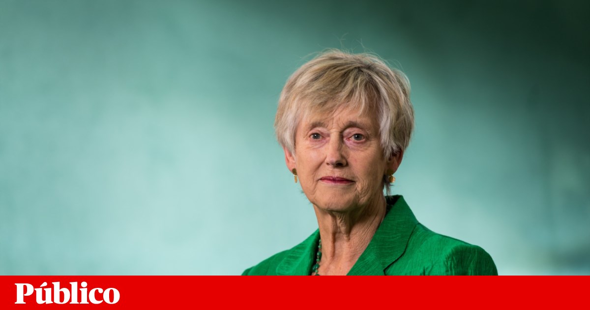 Morreu Stella Rimington, a primeira mulher a dirigir o serviço secreto britânico MI5 | Reino Unido