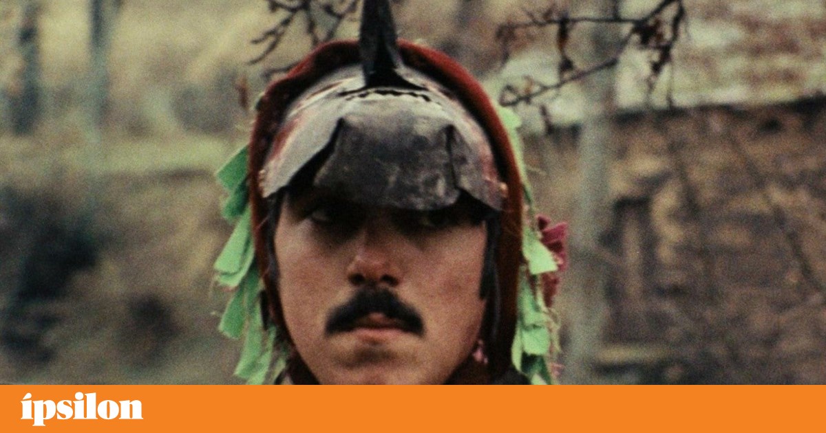 Fim-de-semana na TV: Verdes anos, Máscaras e trolls | Televisão