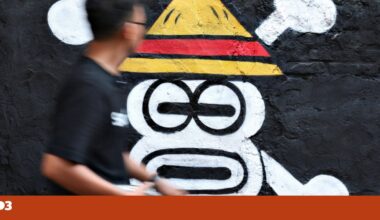 Estudantes têm um novo símbolo de protesto na Indonésia: um pirata de manga | Indonésia