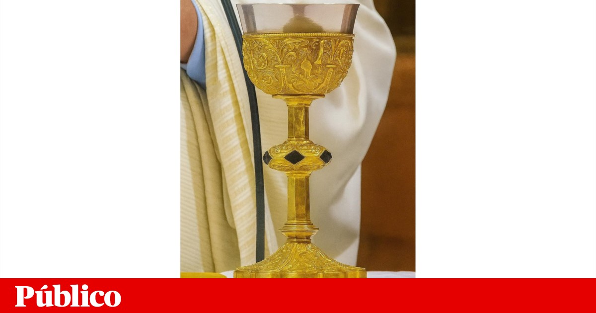 Cálice litúrgico do século XVI desapareceu de paróquia da ilha de Santa Maria | Religião