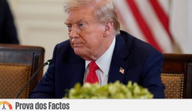Trump diz que EUA são “o único país” com voto por correspondência. É falso | Falso