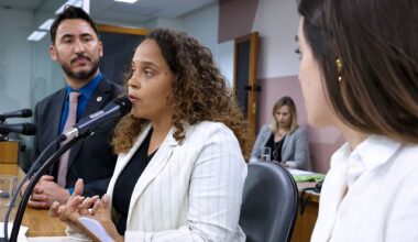 Avança PL sobre fornecimento de próteses de aréolas para mulheres que retiraram as mamas