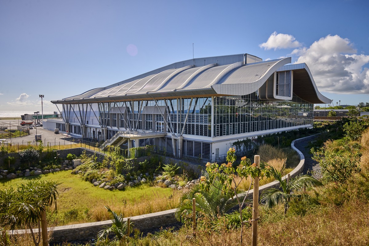Os aeroportos mais bonitos do mundo em 2025, segundo o Prix Versailles - Casa Vogue