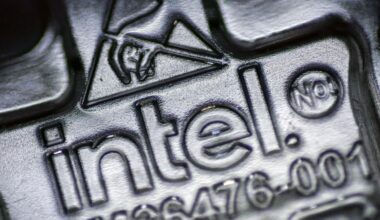 Intel: como a gigante dos chips caiu dolorosamente nas mãos de Trump