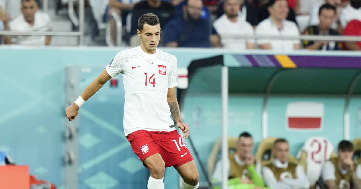 Mercado FC Porto: dossiê Kiwior entra em fase de aceleração