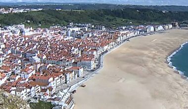 Banhistas assistidos por contaminação em praia da Nazaré aumentam para 116