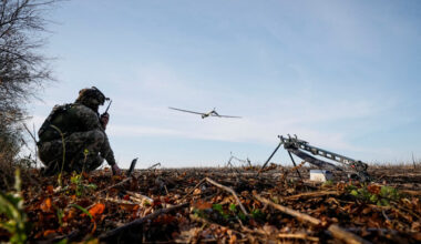 Ucrânia enfrenta nova fase da guerra: estradas 'blindadas' contra enxames de drones russos